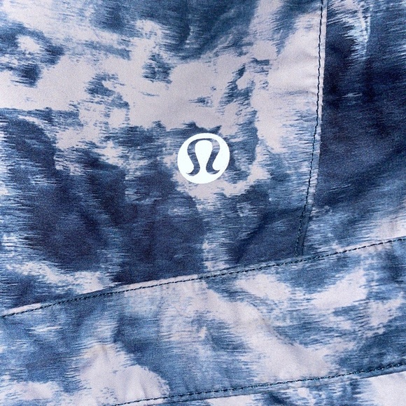 Lululemon Miss Misty Jacket - Picture 4 of 10